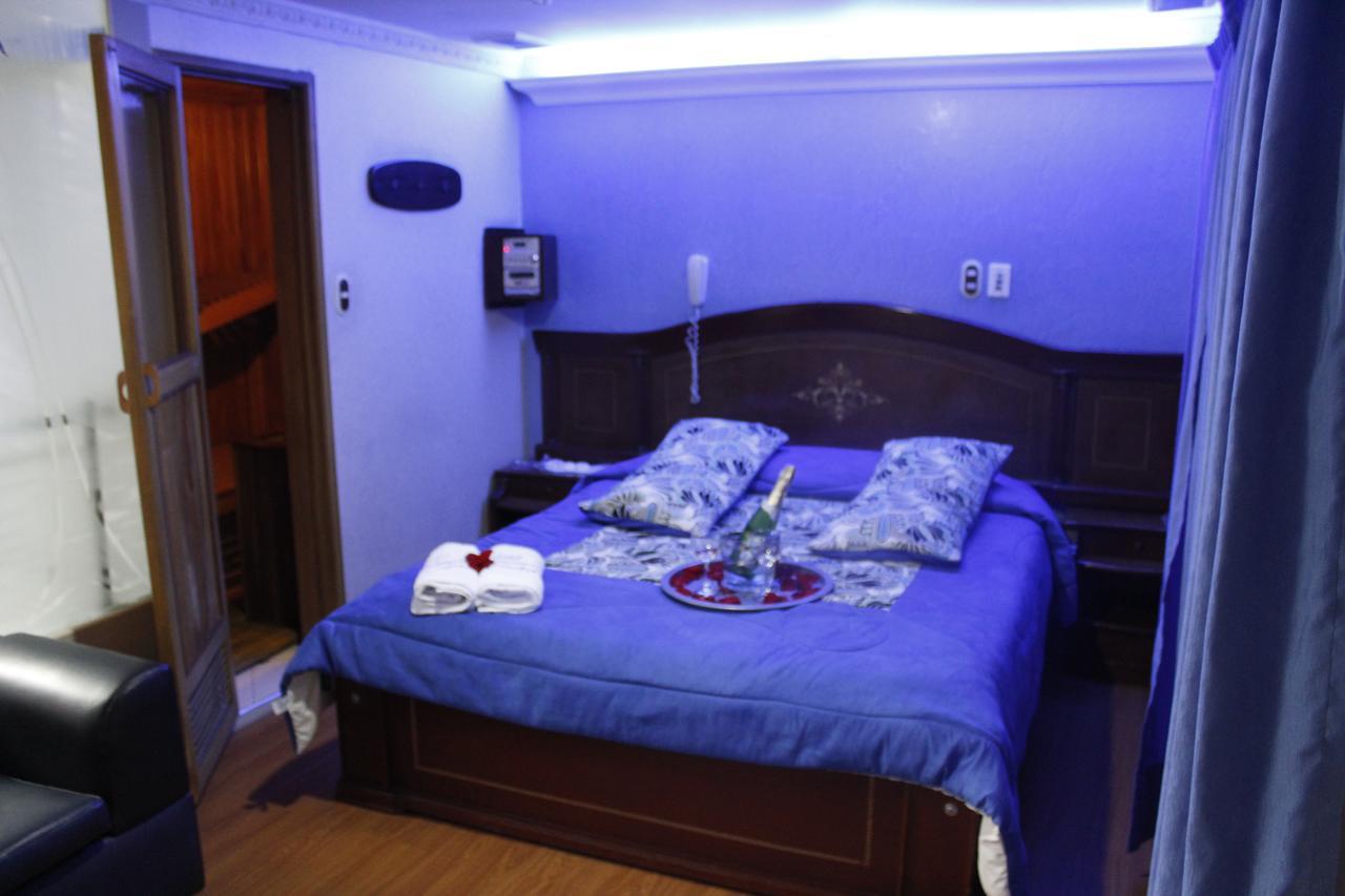 Motel Piramides De Cristal Богота Екстер'єр фото