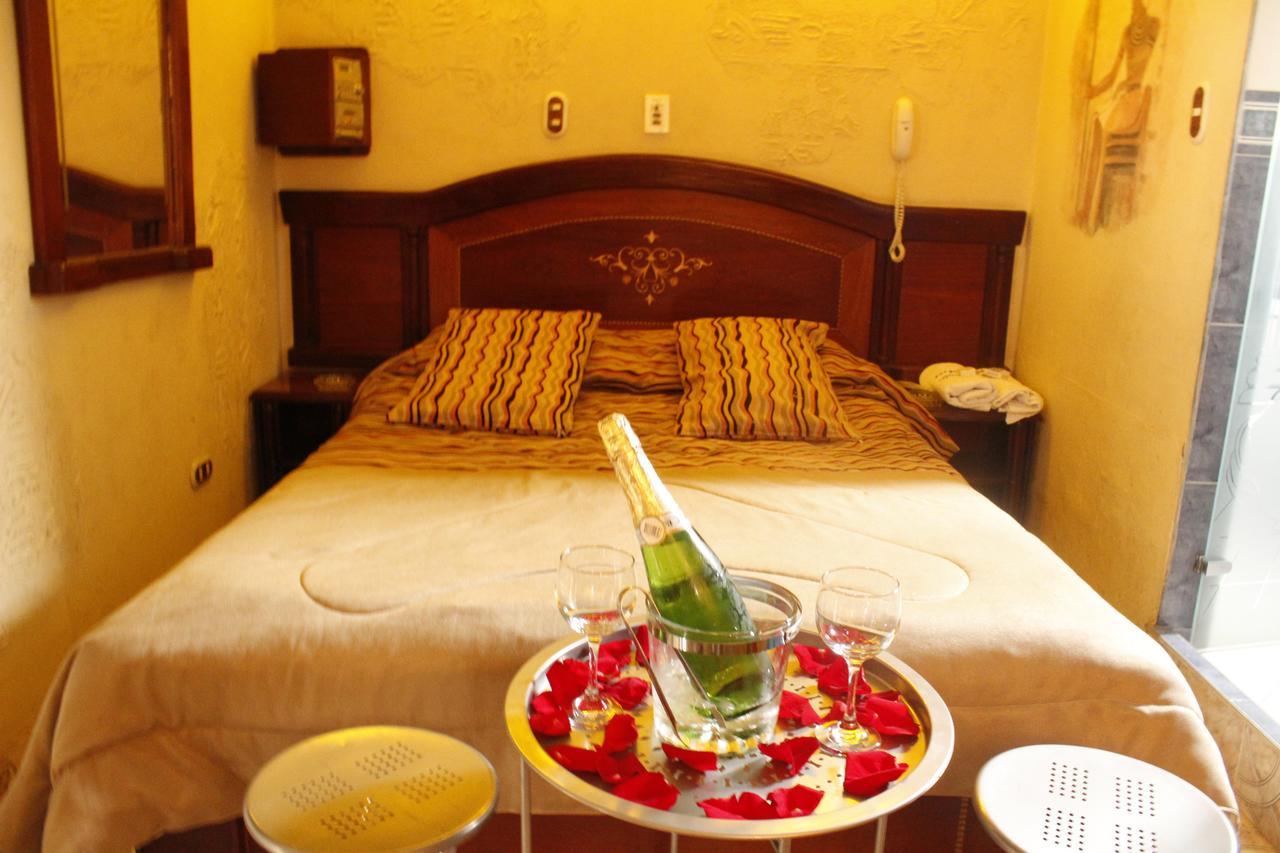 Motel Piramides De Cristal Богота Екстер'єр фото