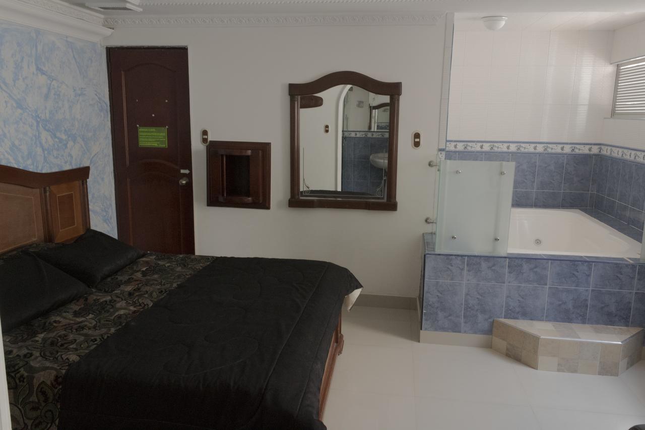 Motel Piramides De Cristal Богота Екстер'єр фото